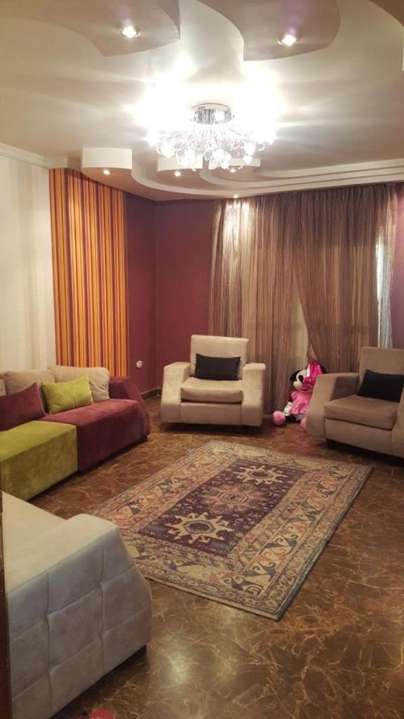 Apartment On The Nile View Cairo